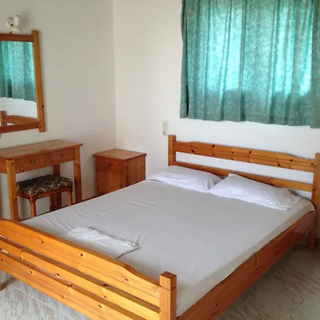 Hotel Alexandros *
